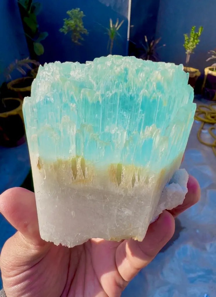 AquaMorganite from Pakistan, Gilgit-Baltistan, Shigar District, Shigar Valley - image 8
