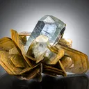 Aqumarine and Muscovite - image 1