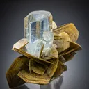 Aqumarine and Muscovite - image 2