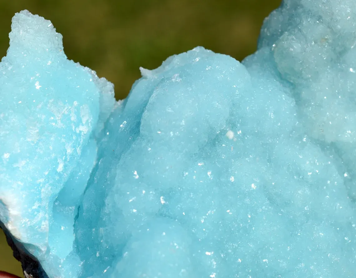 Aragonite - 1250 grams - M'Fouati District, Bouenza Department, Congo - image 3