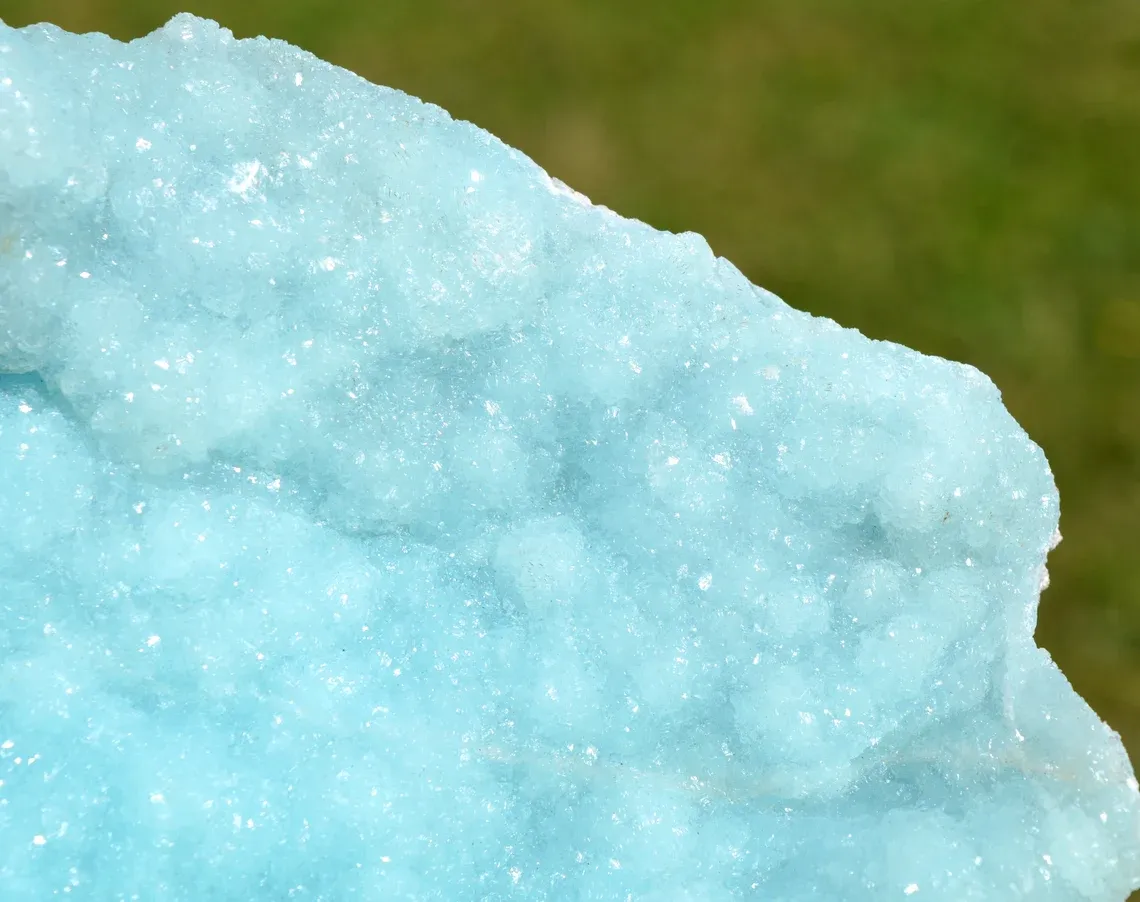 Aragonite - 1250 grams - M'Fouati District, Bouenza Department, Congo - image 2