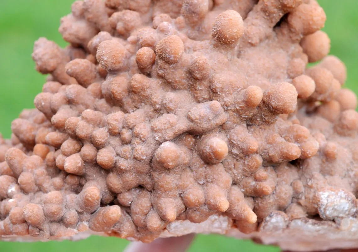 Aragonite 1280 grams - Lamalou-les-Bains, Béziers, Hérault, Occitanie, France - image 4