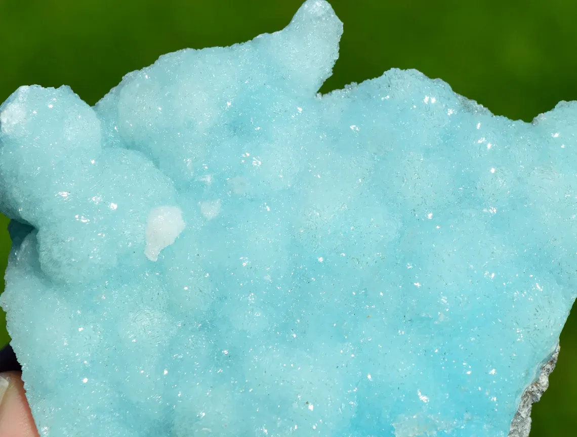 Aragonite - 284 grams - M'Fouati District, Bouenza Department, Congo - image 2