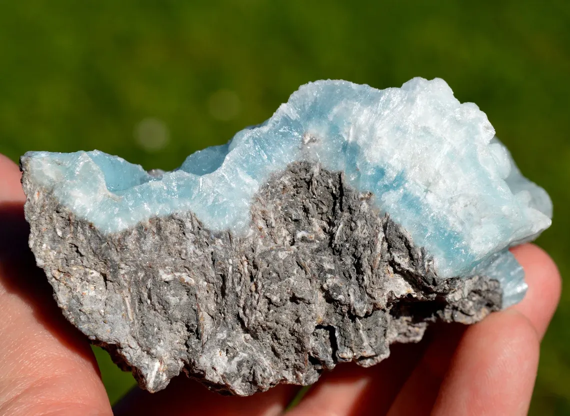 Aragonite - 389 grams - M'Fouati District, Bouenza Department, Congo - image 5