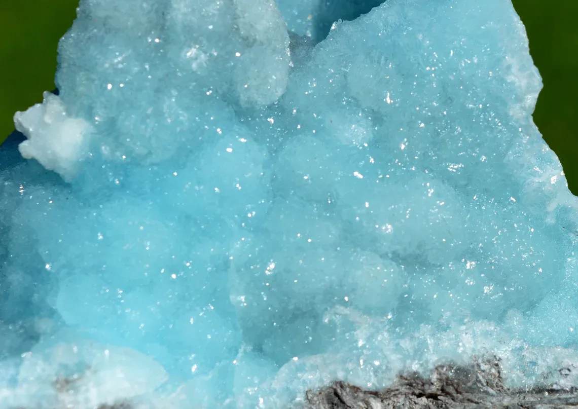 Aragonite - 389 grams - M'Fouati District, Bouenza Department, Congo - image 2