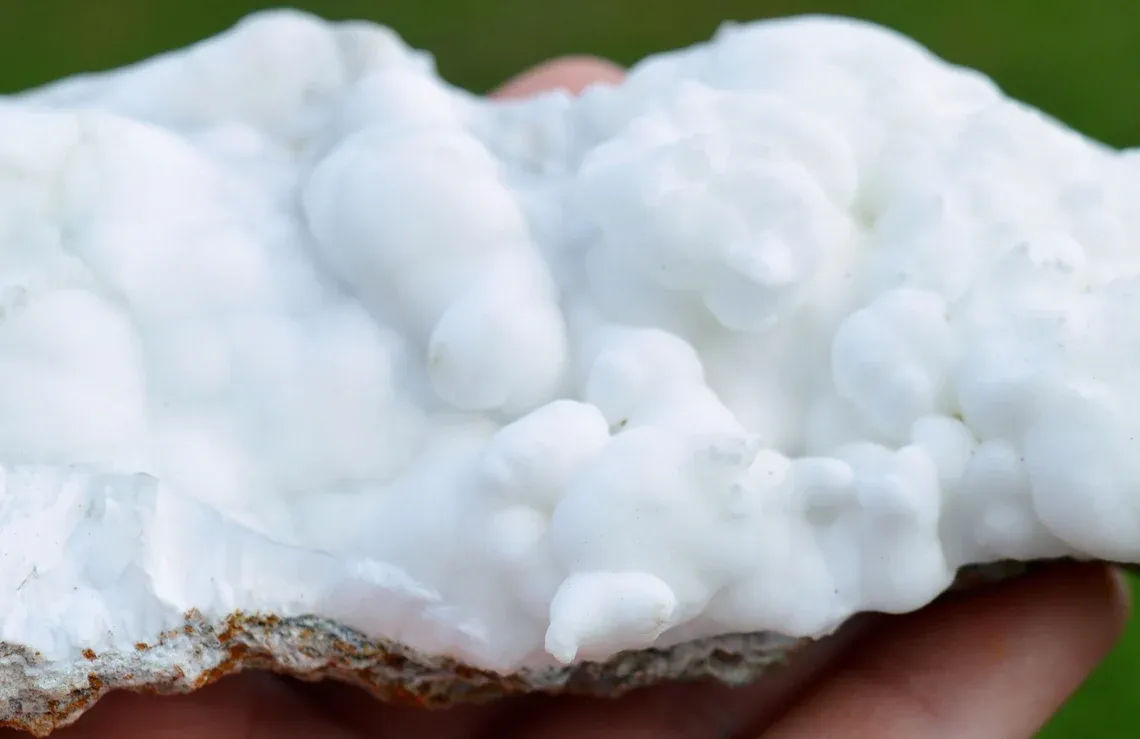 Aragonite 436 grams - Lead mines, Altenberg, Ste Marie-aux-Mines, Haut-Rhin, Alsace, France - image 2