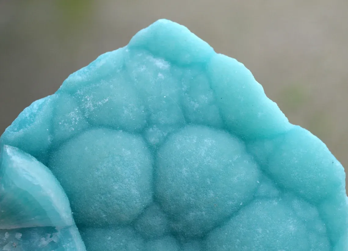 Aragonite 579 grams - Helmand province, Afghanistan - image 2