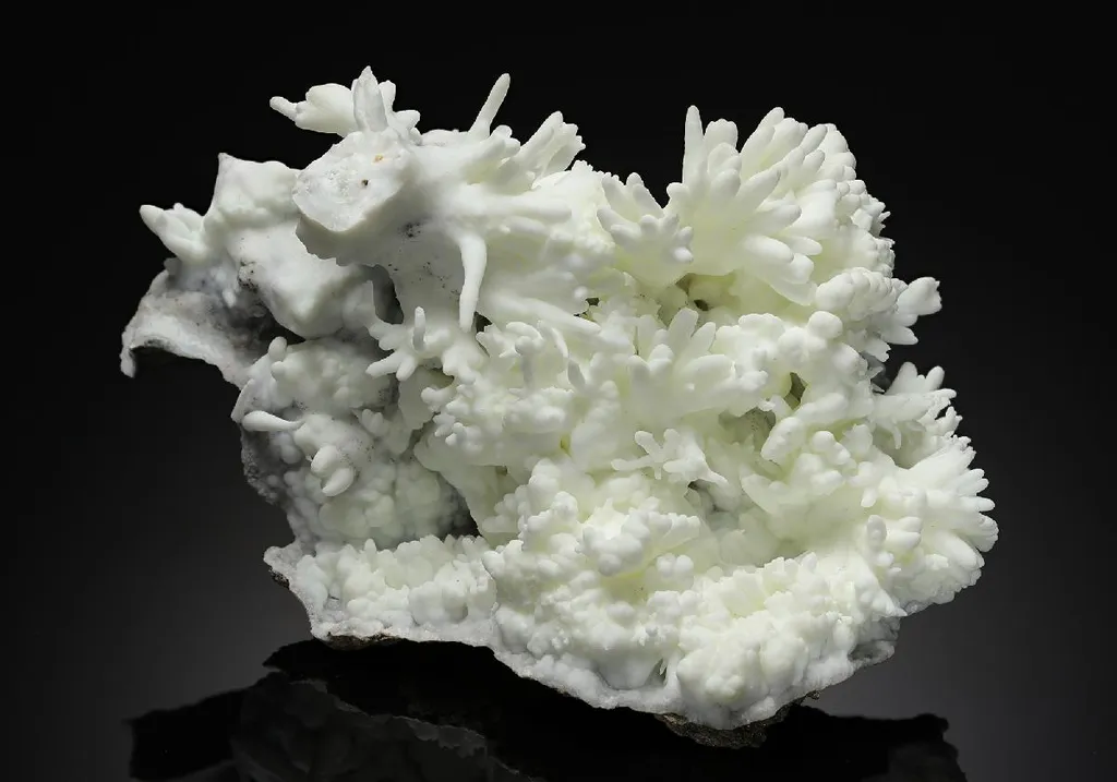 Aragonite image