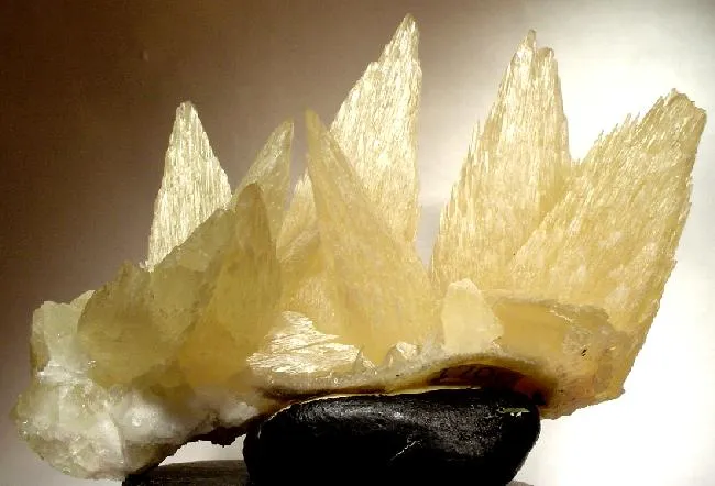 Aragonite image