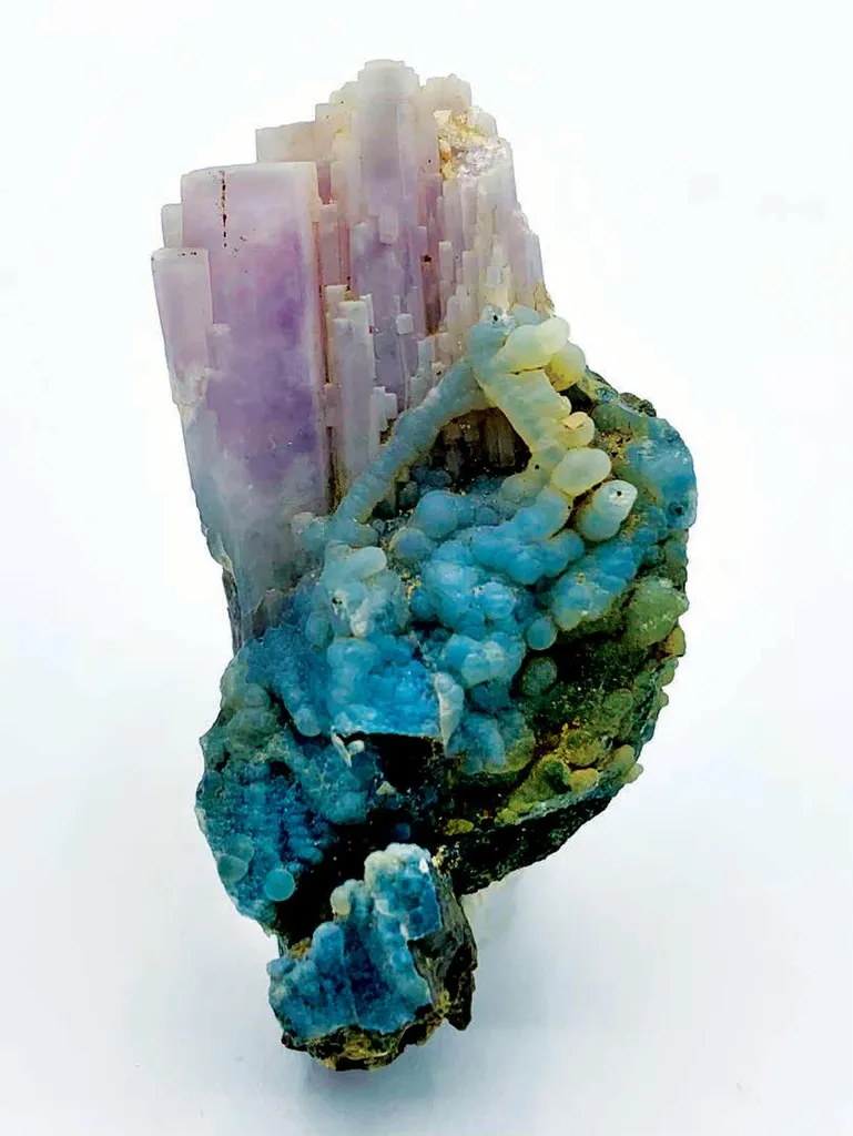 Aragonite, blue Chalcedony image