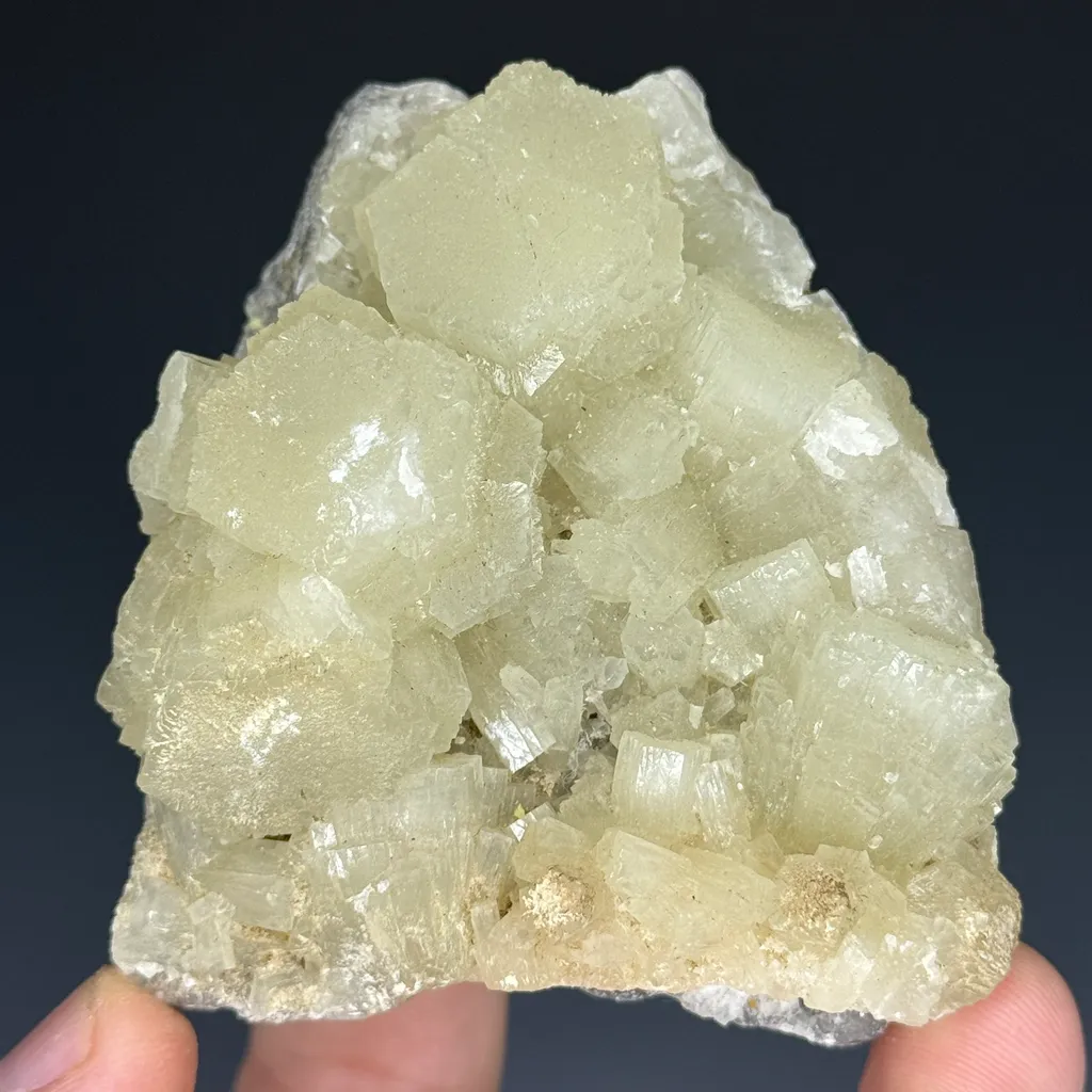 Aragonite image