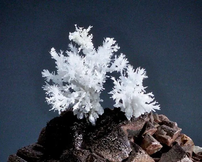 Aragonite, Calcite image