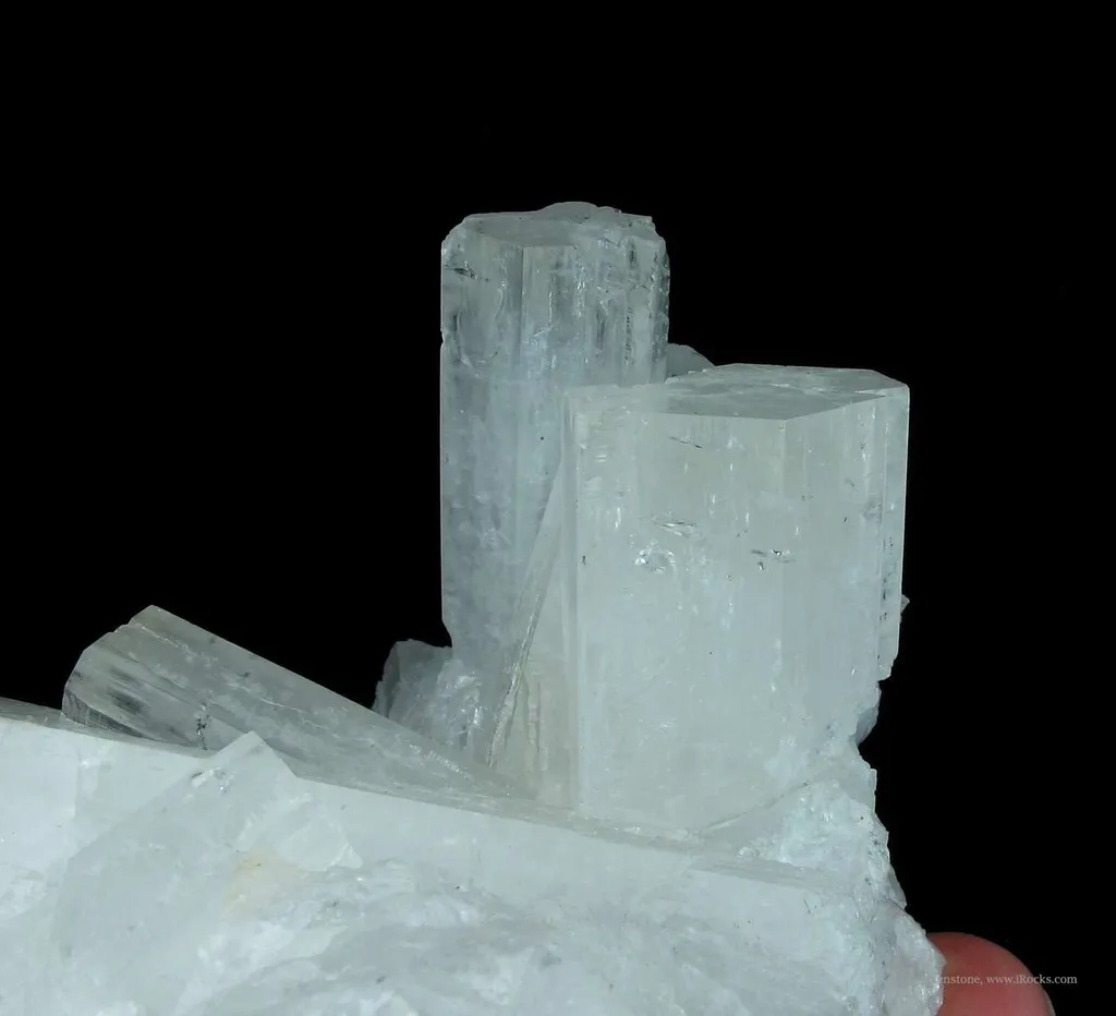 Aragonite - image 3