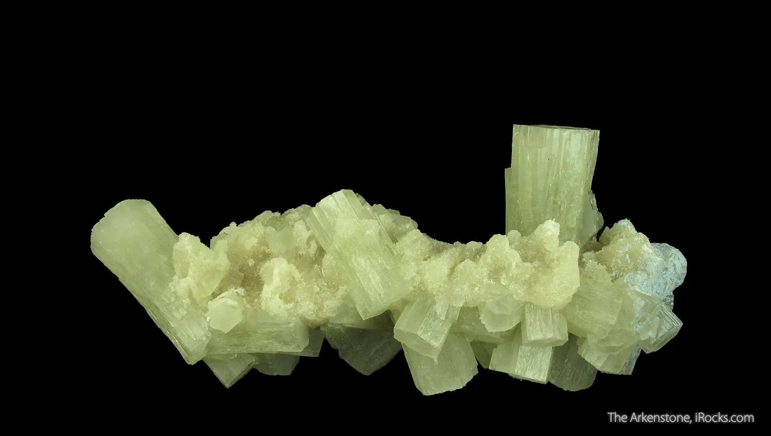 Aragonite (fluorescent) - image 2