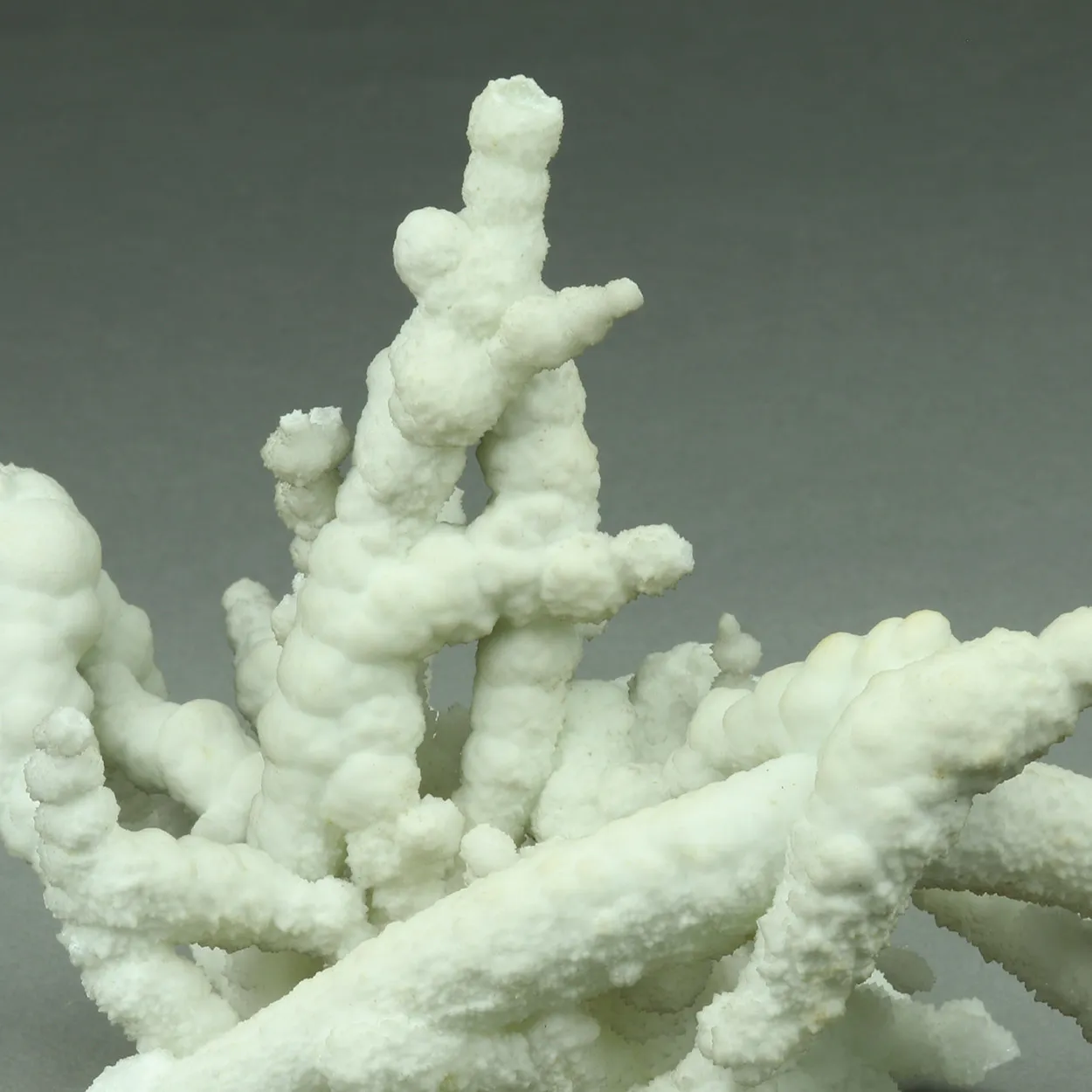 Aragonite from Greece, Attica, Lavrion Mining District, Sounion mine no. 6, Lavrion - image 2