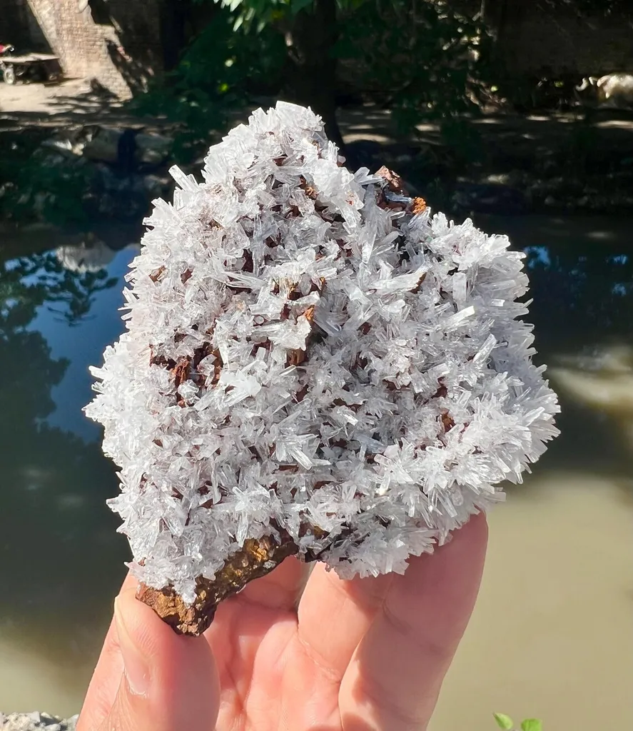 Aragonite from Pakistan - image 6