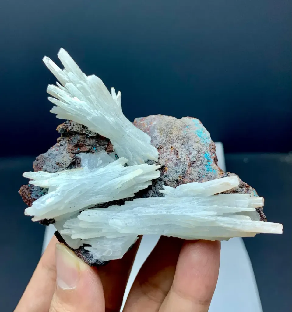 Aragonite from Pakistan - image 4