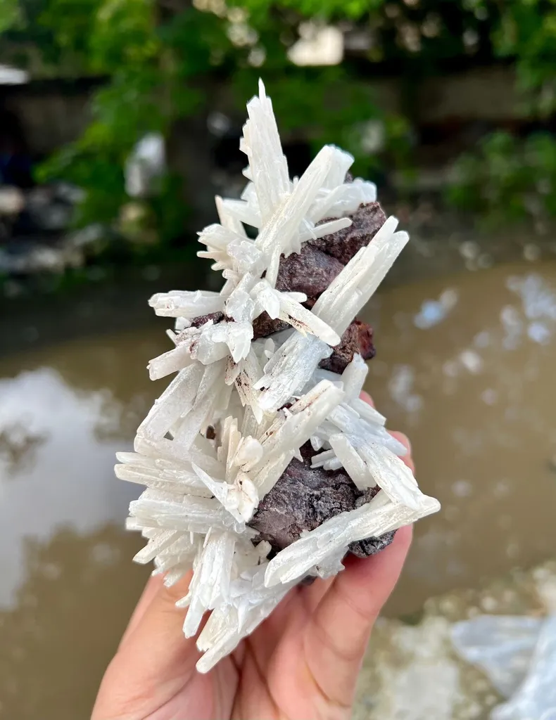 Aragonite from Pakistan - image 4