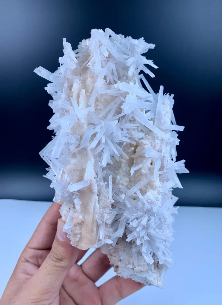 Aragonite from Pakistan - image 3