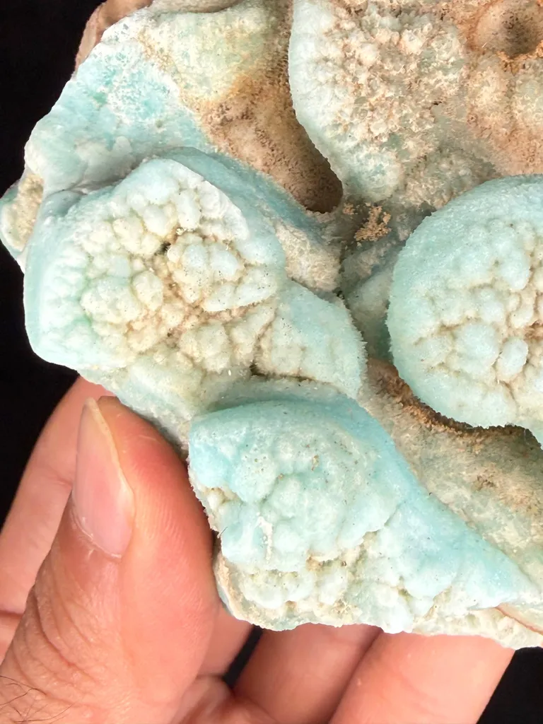 Aragonite Mineral Specimen - image 4