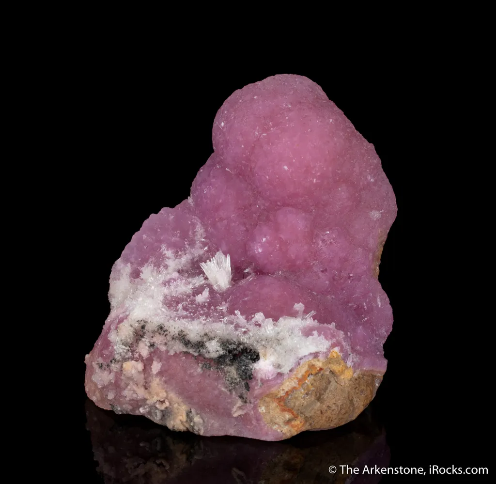 Aragonite on Aragonite var. Cobaltoan - image 2