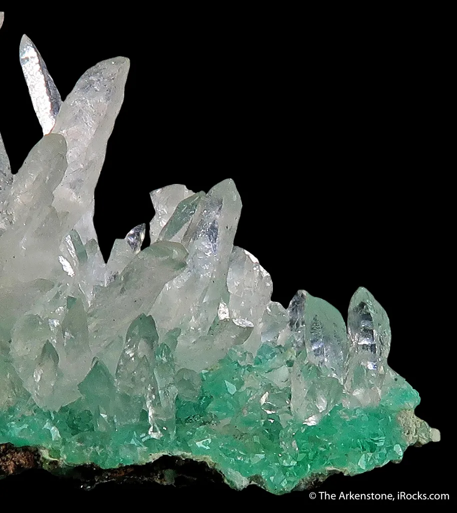 Aragonite on Cuprian Adamite - image 3