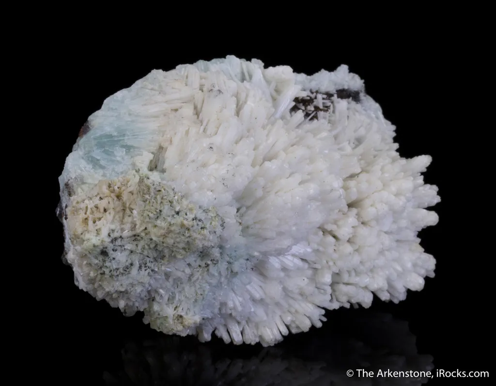 Aragonite var. Plumbian - image 4