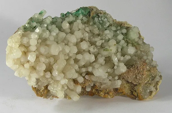 Aragonite (Var: Plumboan Aragonite) image
