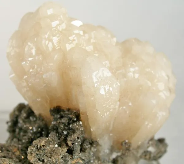 Aragonite (Var: Plumboan Aragonite) - image 2