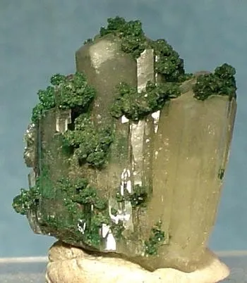 Aragonite (Var: Plumboan Aragonite), Malachite image