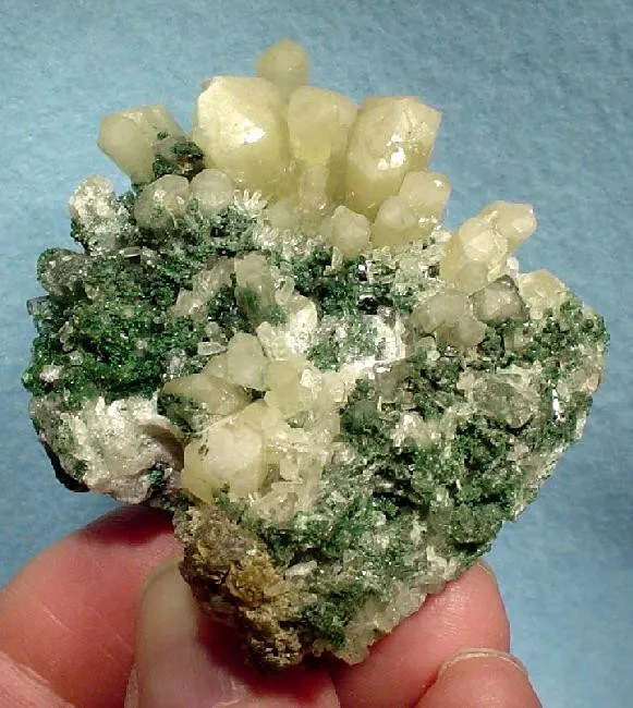Aragonite (Var: Plumboan Aragonite), Malachite image