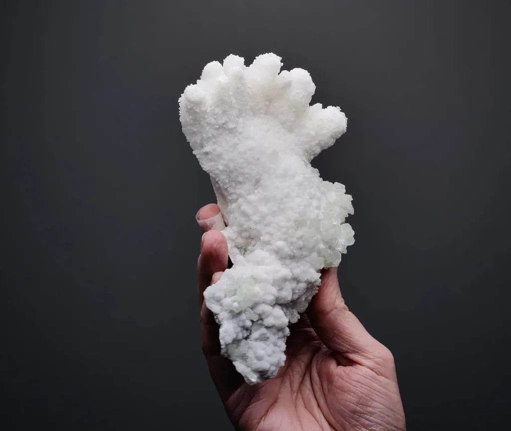 Aragonite with Adamite - image 2