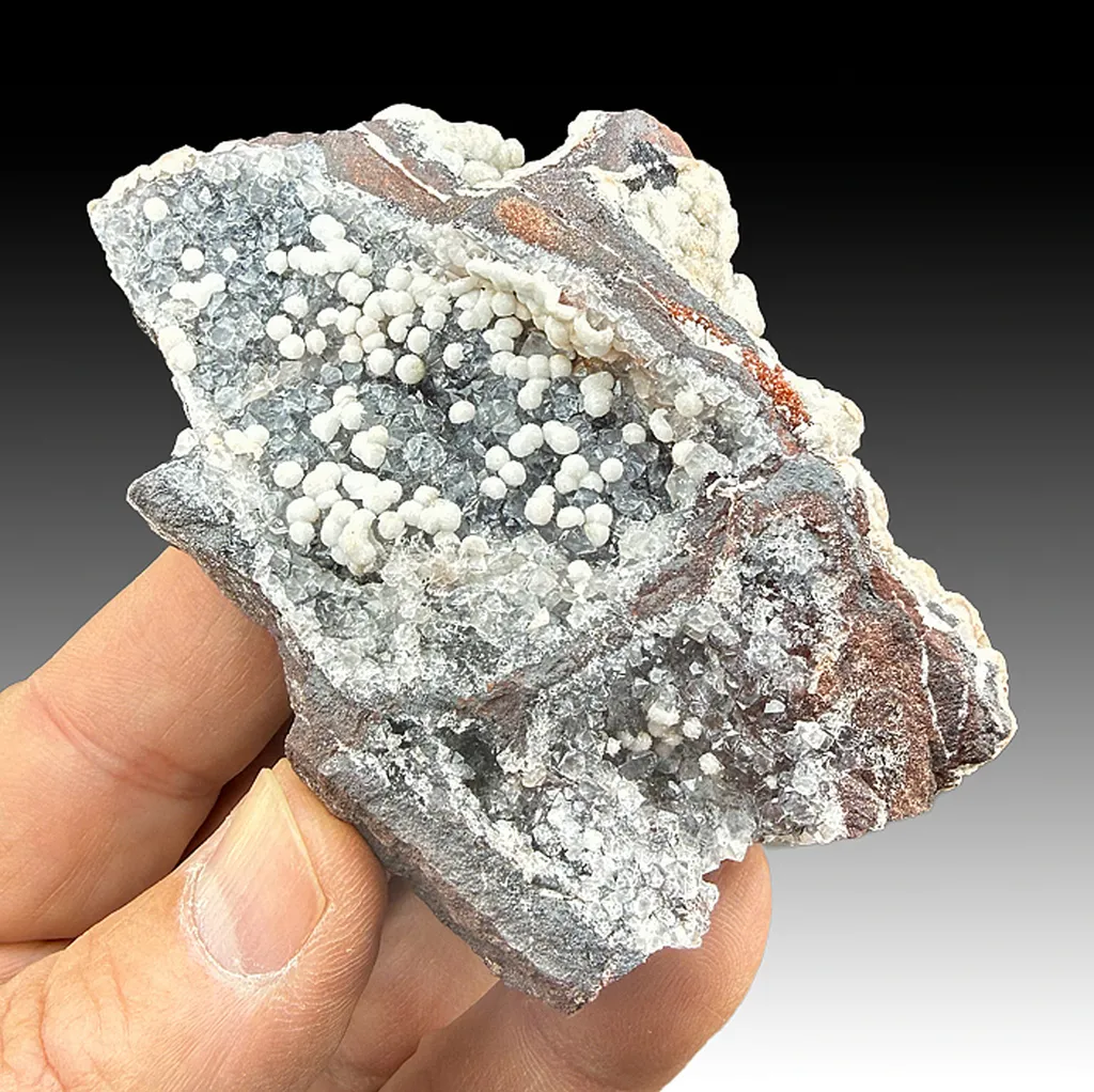 Aragonite with Quartz, Hematite image