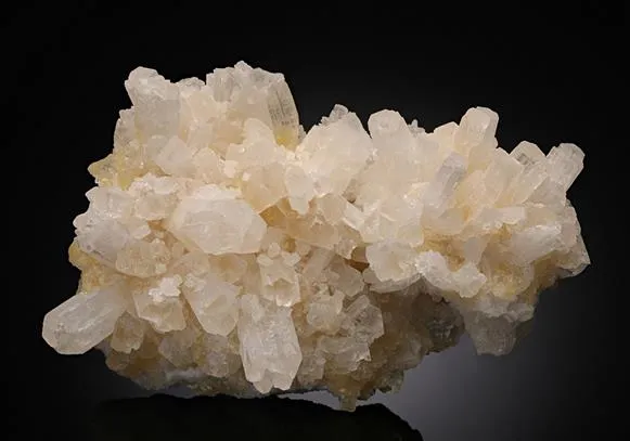Aragonite with Sulphur image