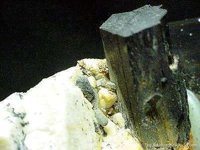 Arfvedsonite With Aegirine on Orthoclase - image 3