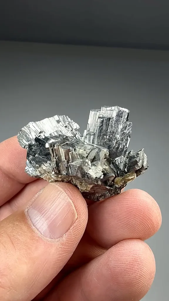 Arsenopyrite (250) - image 2