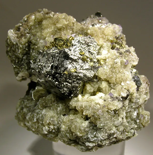 Arsenopyrite, Chalcopyrite, Muscovite image