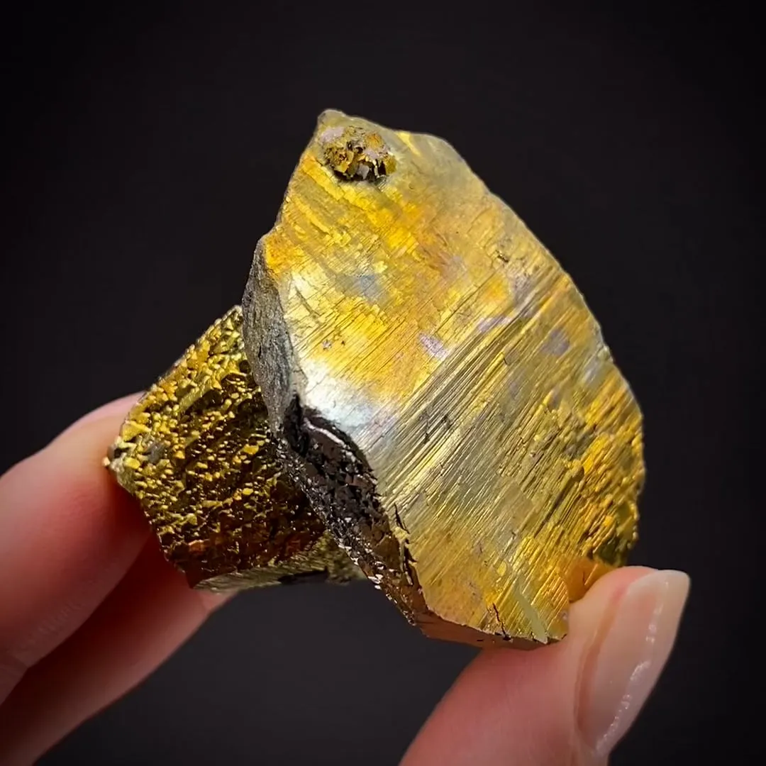 Arsenopyrite (iridescent) - image 2