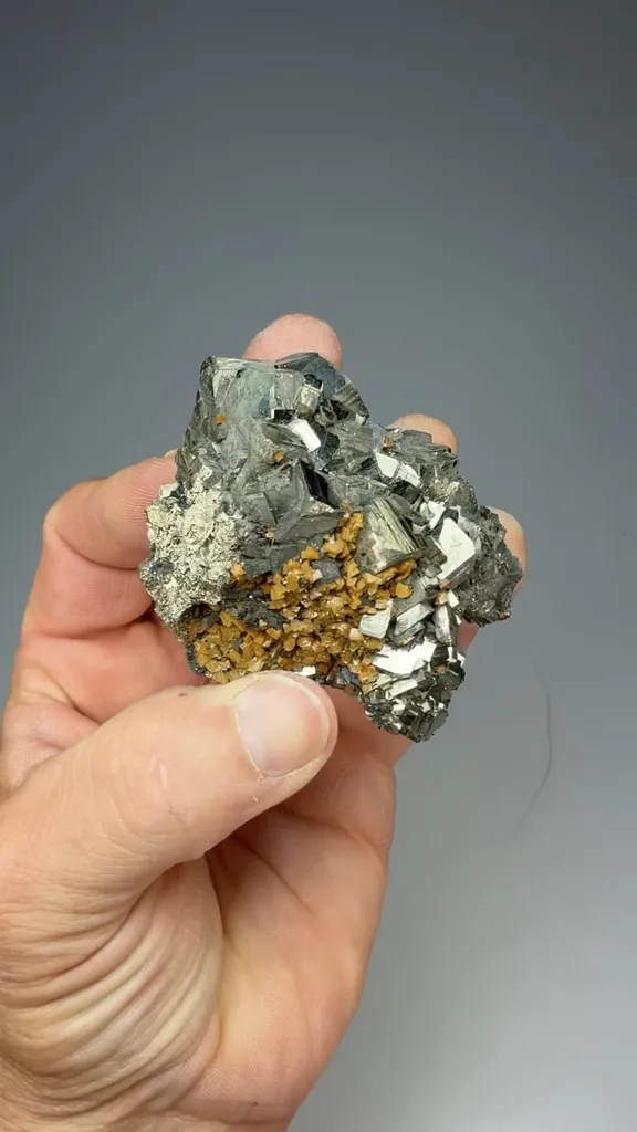 Arsenopyrite with Dolomite image