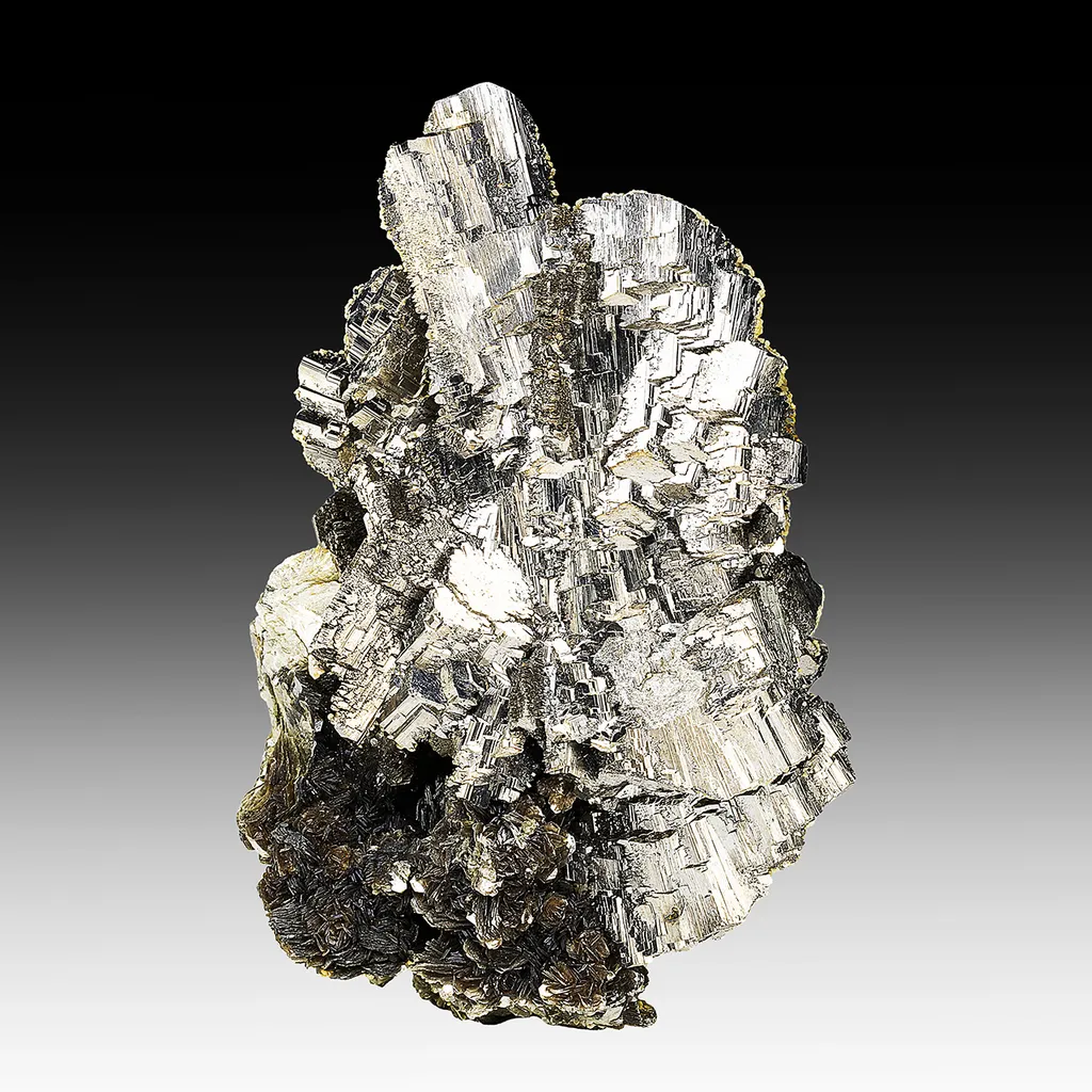 Arsenopyrite with Muscovite, Siderite image