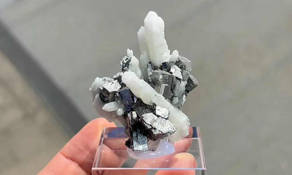 Arsenopyrite with Quartz - image 2