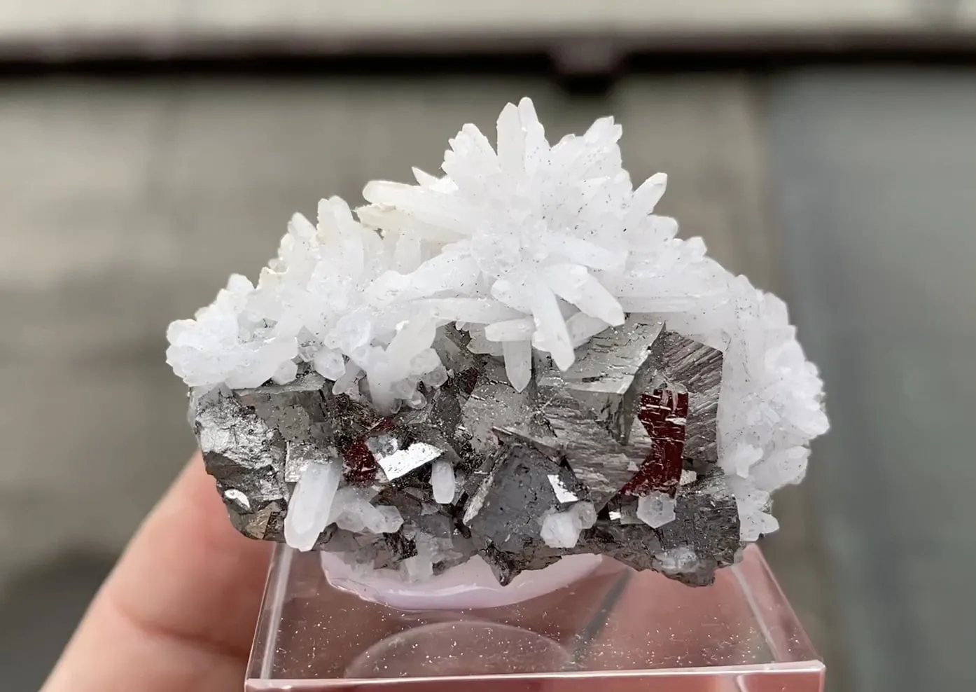 Arsenopyrite with Quartz - image 5