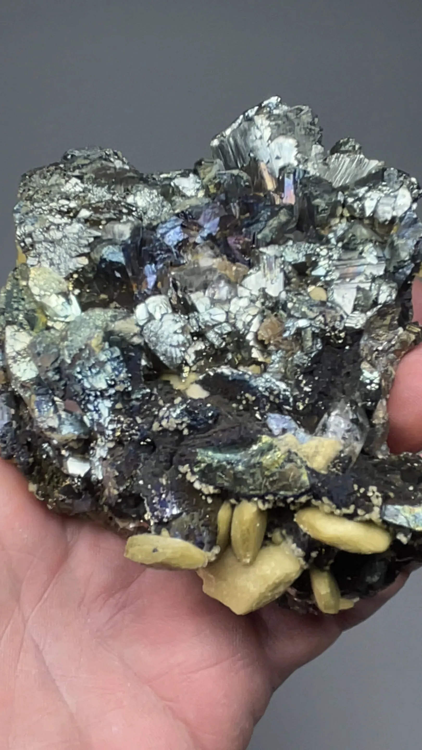 Arsenopyrite with Siderite - image 2