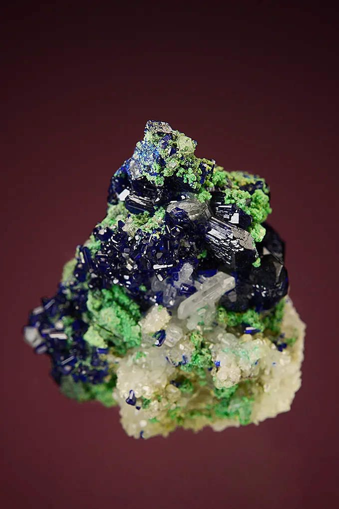 Arsentsumebite on Azurite with Cerussite - image 3