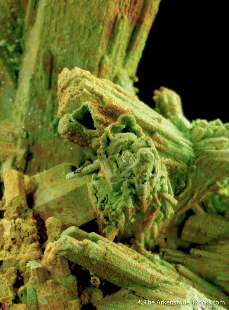 Arsentsumebite pseudo after Mimetite - image 5