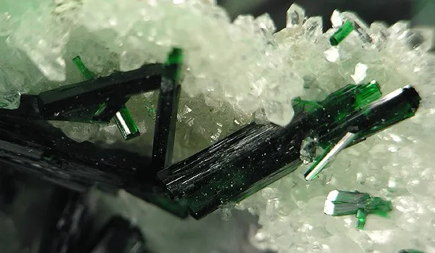 Atacamite, Gypsum - image 2