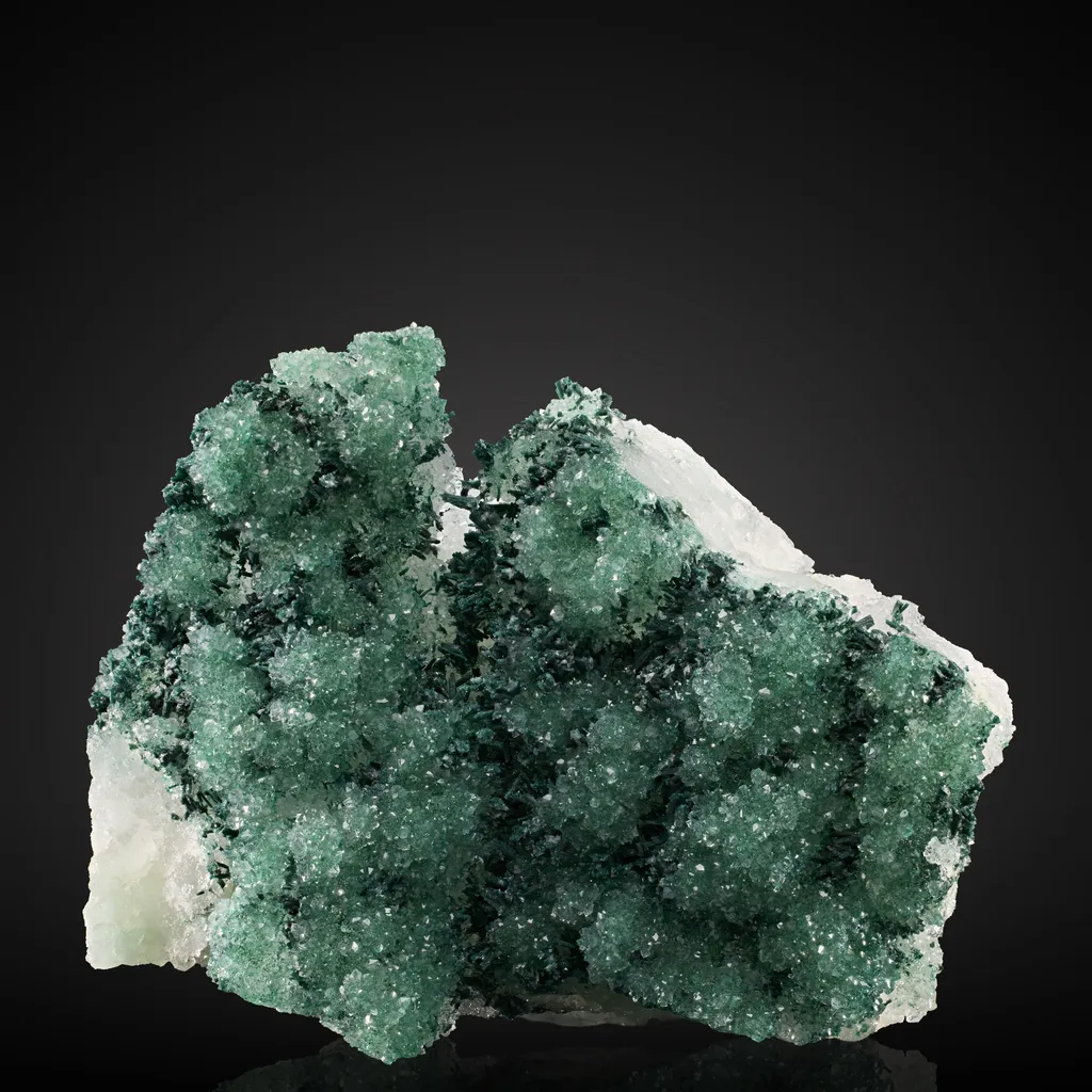 Atacamite, Quartz image