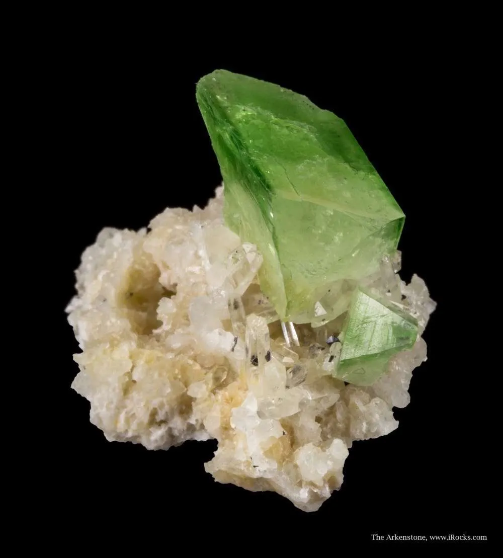 Augelite on Quartz - image 3