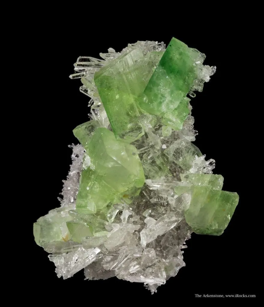 Augelite on Quartz - image 3