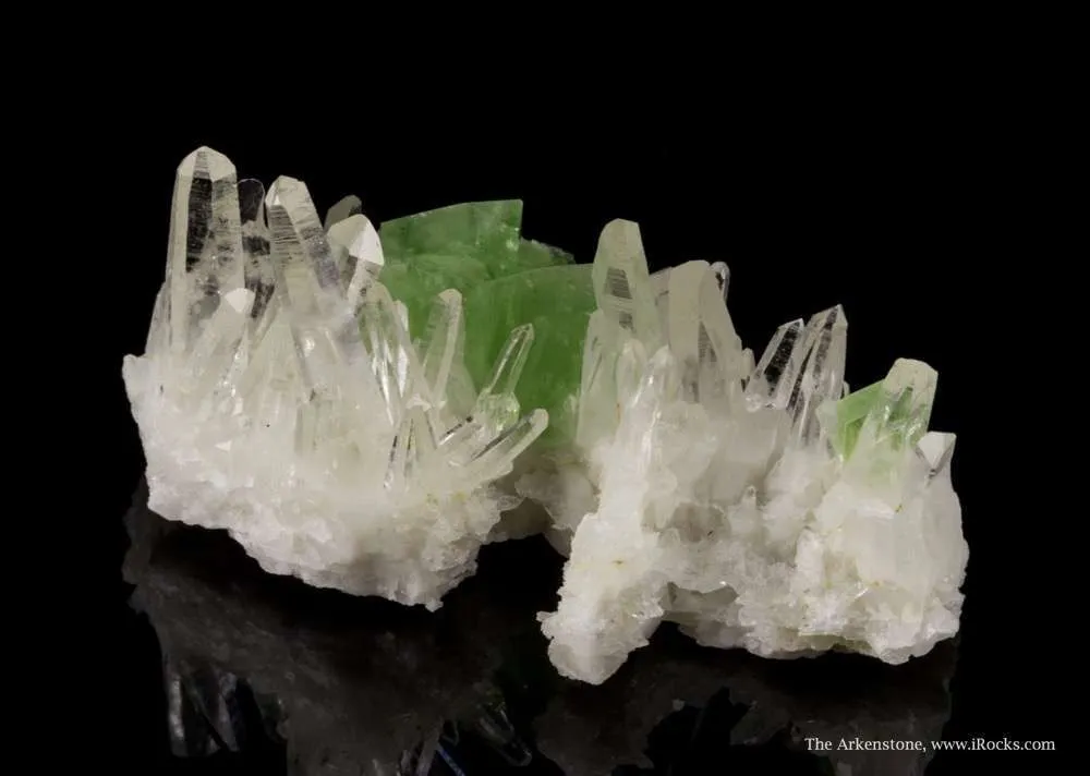 Augelite on Quartz - image 5